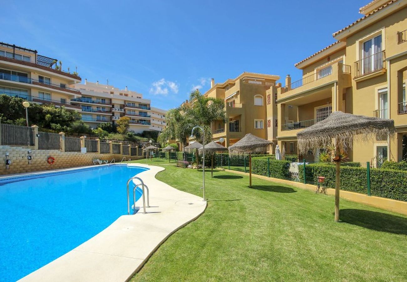 Apartment in Mijas Costa - Beautiful 2 bed penthouse Miraflores de Riviera