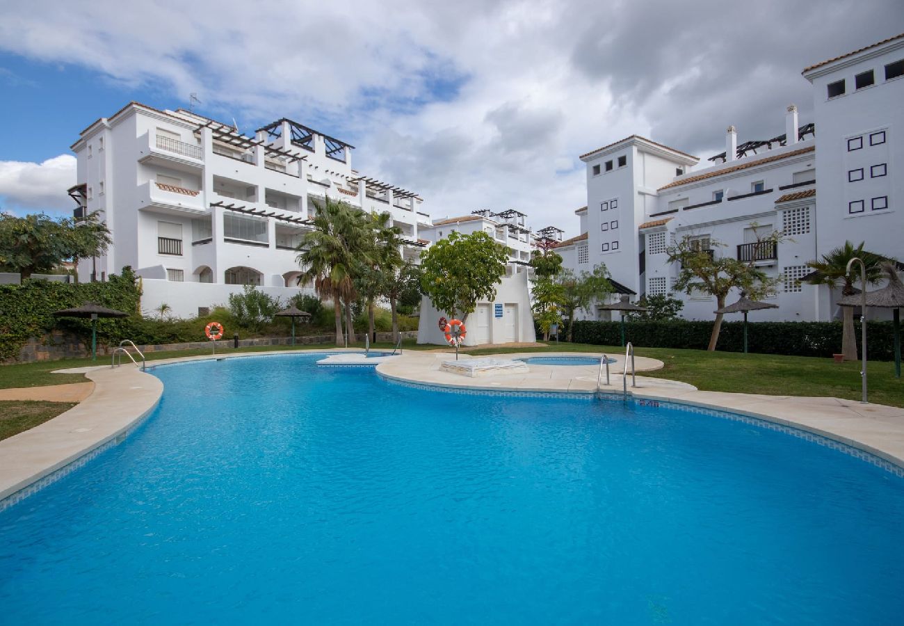 Apartment in Manilva - Two bedroom top floor apartment in Sabinillas