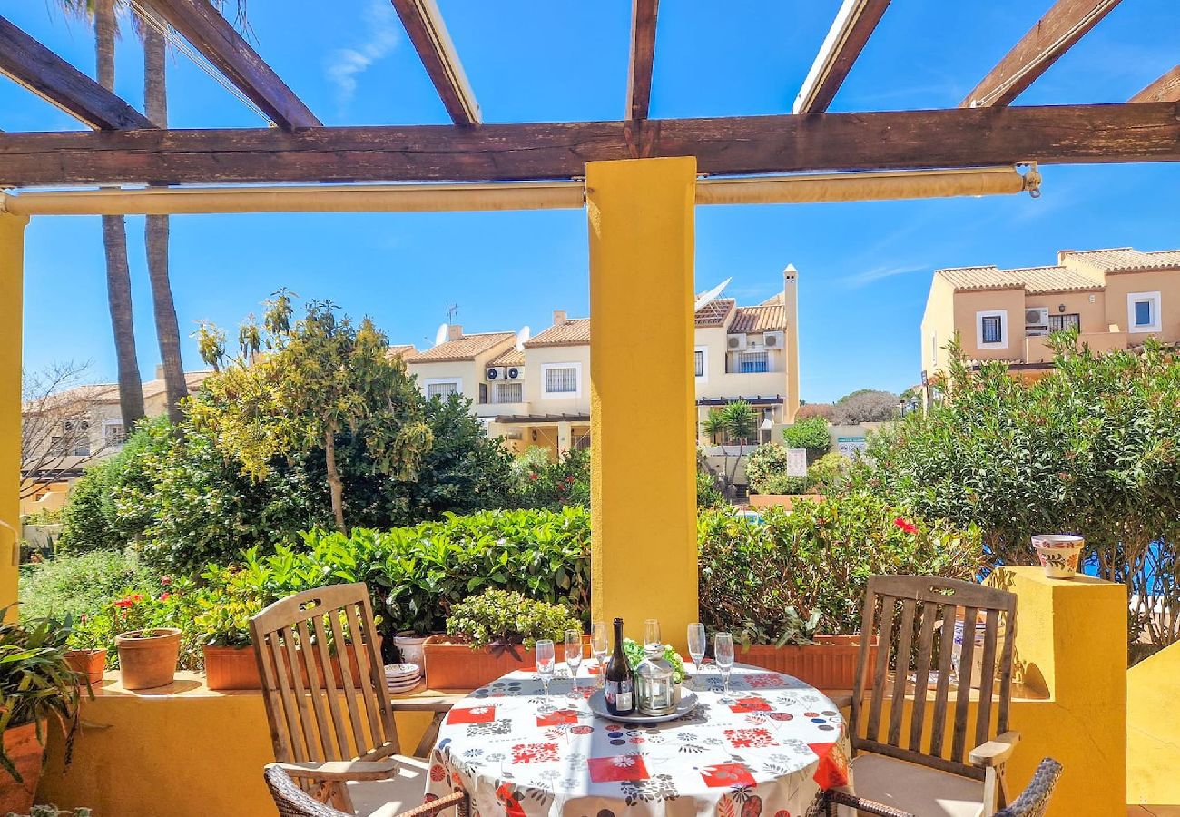 Townhouse in Mijas Costa - 3 bed in Los Jarales Calahonda close to the beach