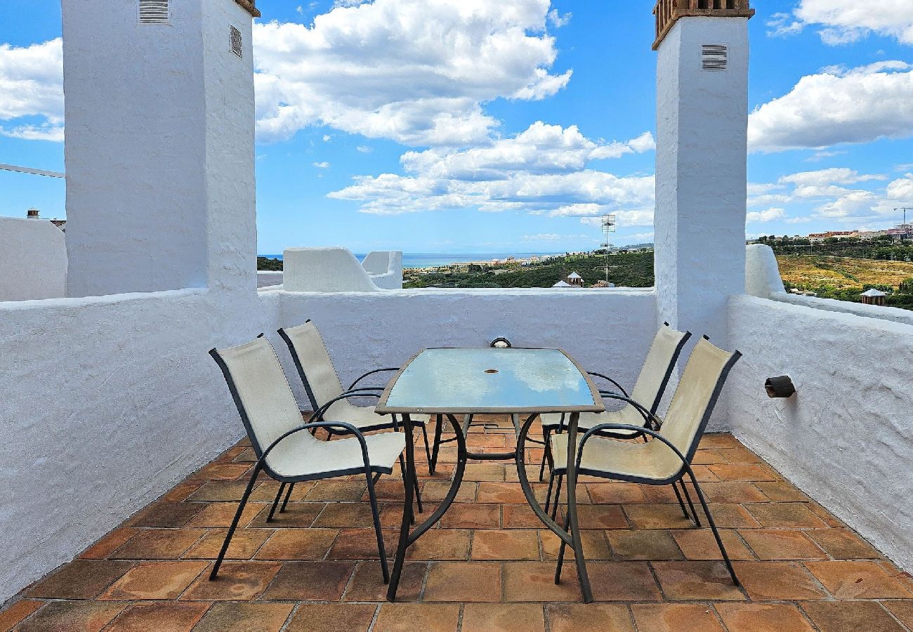 Apartment in Casares - 3 bedroom penthouse apt -Casares