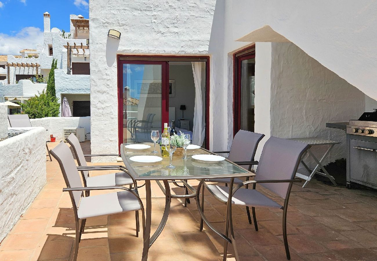 Apartment in Casares - 3 bedroom penthouse apt -Casares