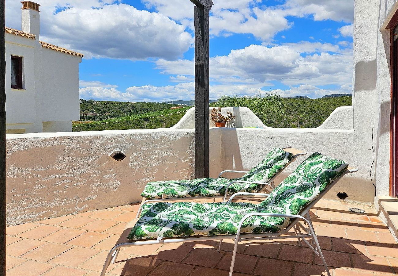 Apartment in Casares - 3 bedroom penthouse apt -Casares