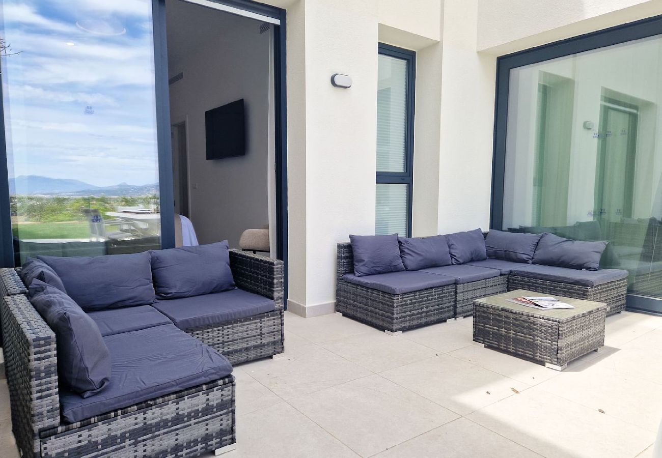 Townhouse in Casares - Stylish Townhouse @ Finca Cortesin Golf Resort