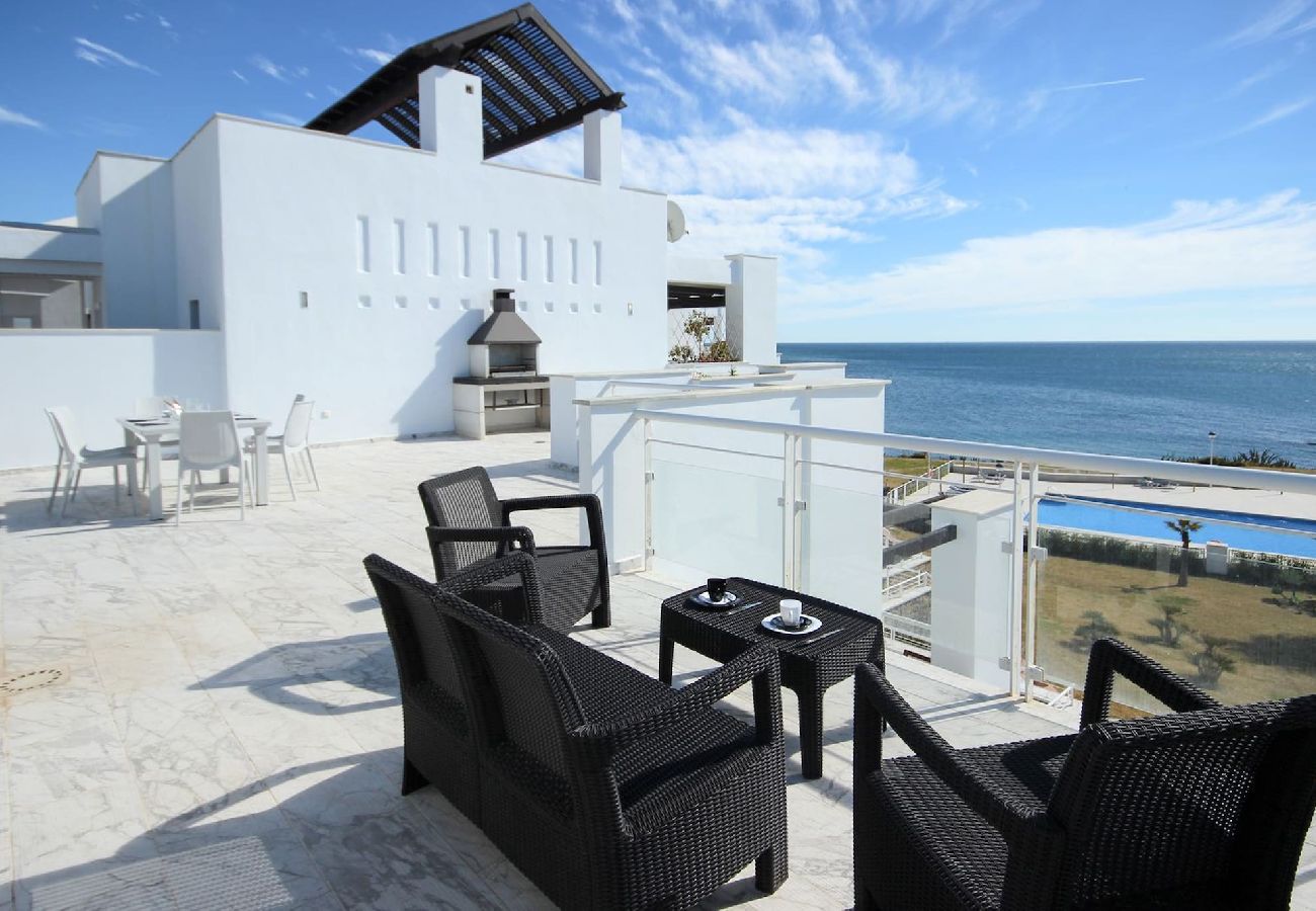 Apartment in Casares - Beachfront Penthouse with Sea Views, Hot Tub, BBQ 