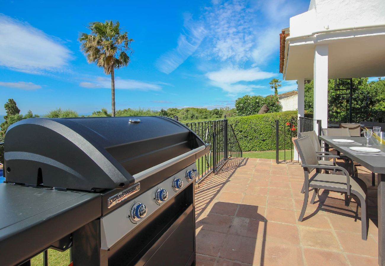 Villa in Casares - Vista del Mar Beautiful 6 bedroom villa with private pool and close to the beach