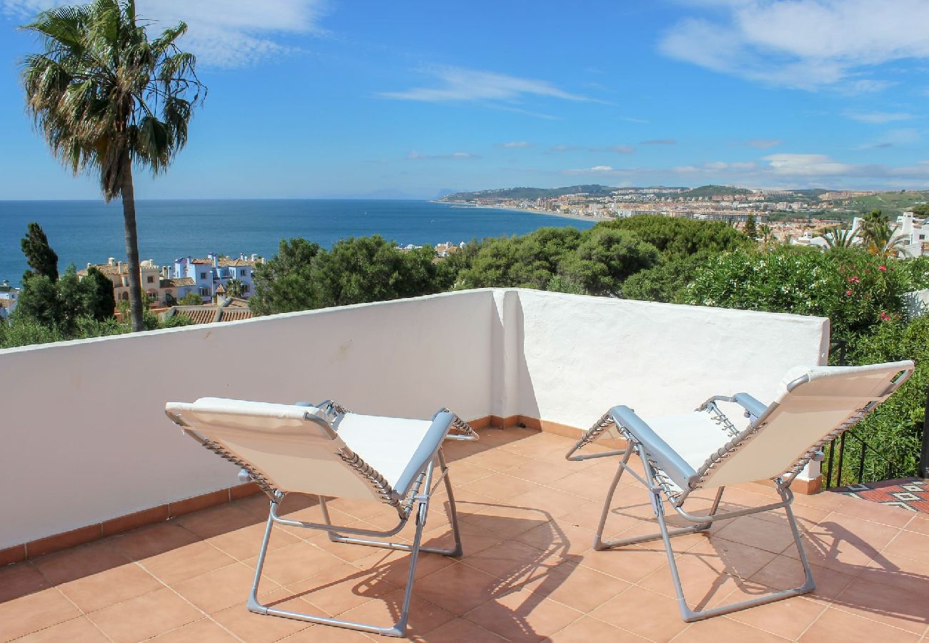 Villa in Casares - Vista del Mar Beautiful 6 bedroom villa with private pool and close to the beach