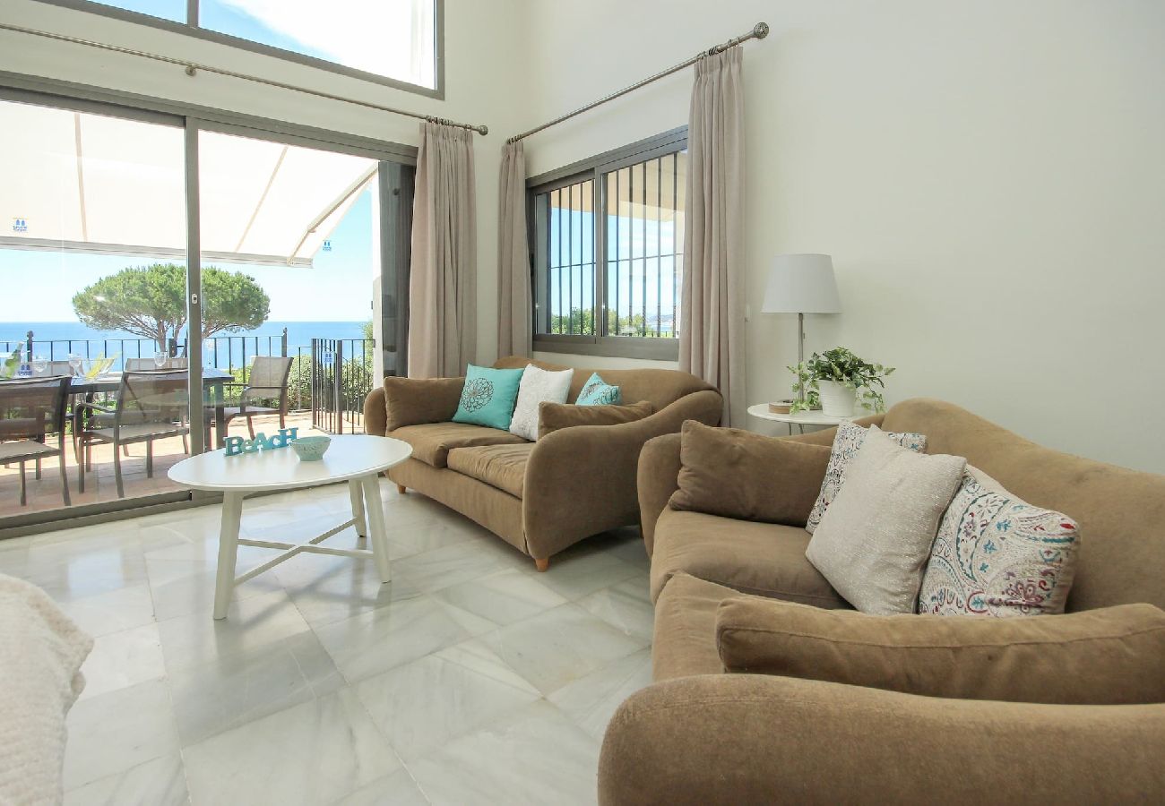 Villa in Casares - Vista del Mar Beautiful 6 bedroom villa with private pool and close to the beach