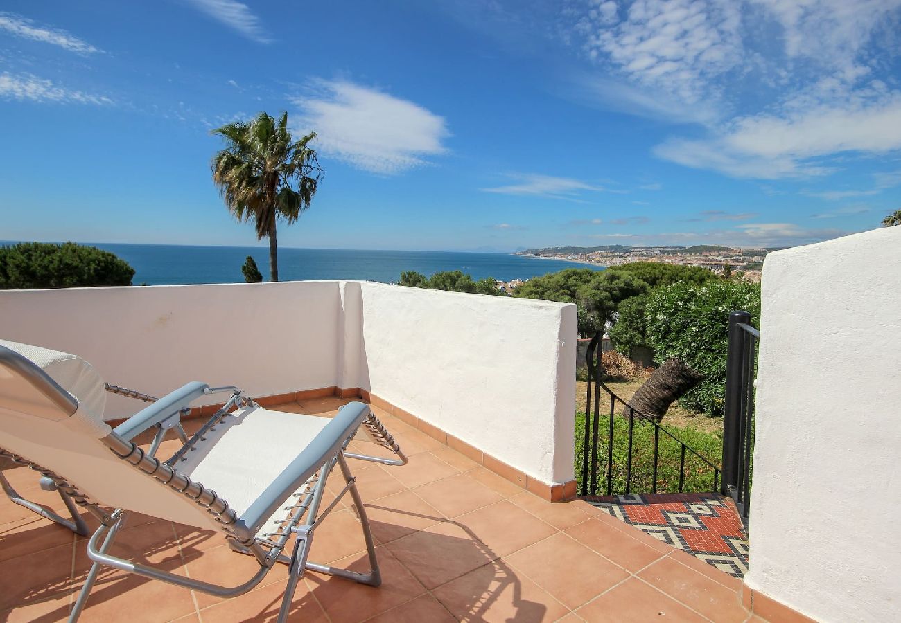 Villa in Casares - Vista del Mar Beautiful 6 bedroom villa with private pool and close to the beach