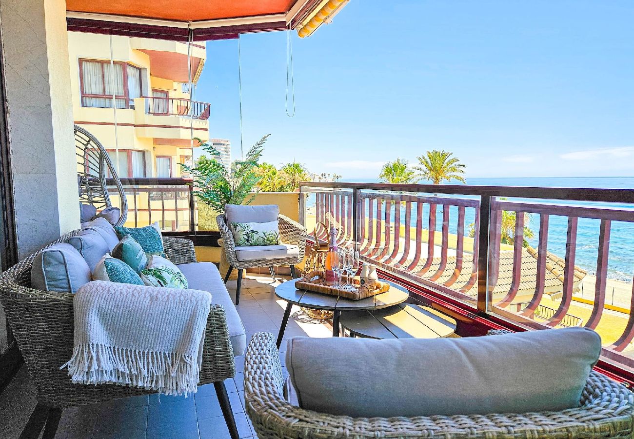 Apartment in Mijas Costa - Beachfront Sea views @ Lubina Sol Riviera del Sol