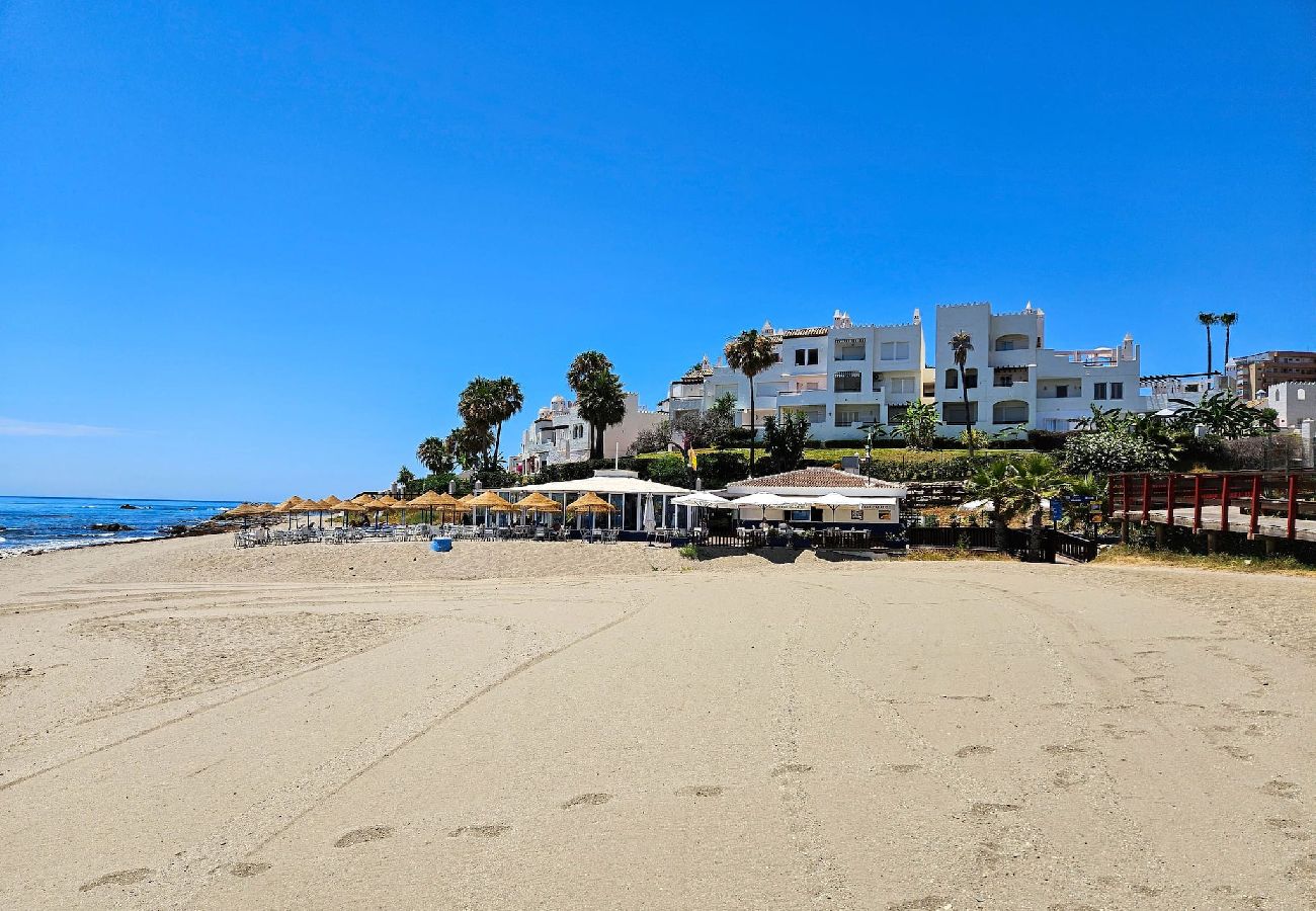 Apartment in Mijas Costa - Beachfront Sea views @ Lubina Sol Riviera del Sol