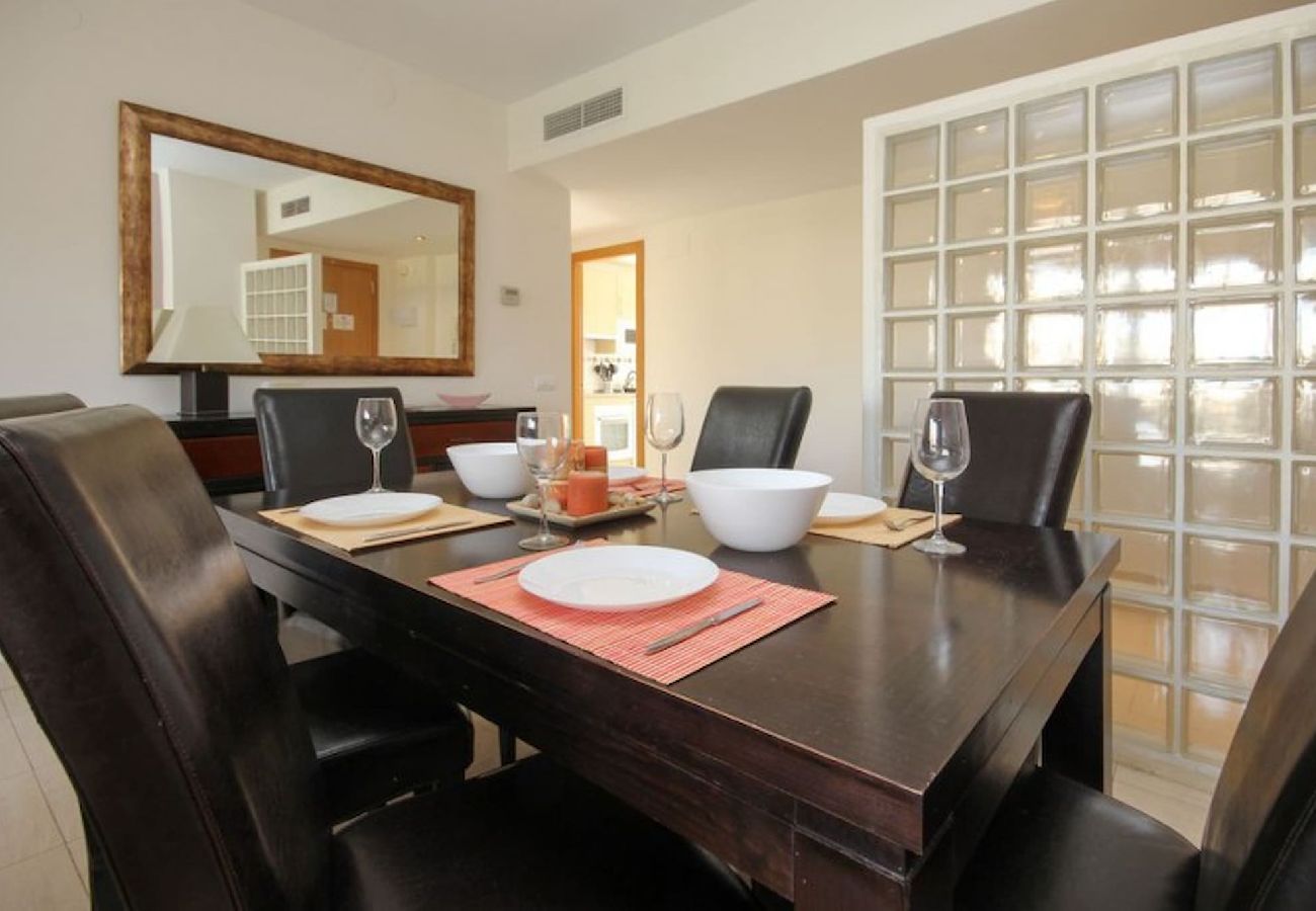 Apartment in Mijas Costa - Three bedroom apartment near Mijas Golf complex 