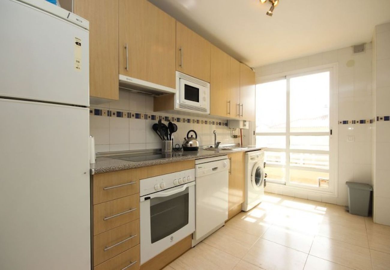 Apartment in Mijas Costa - Three bedroom apartment near Mijas Golf complex 