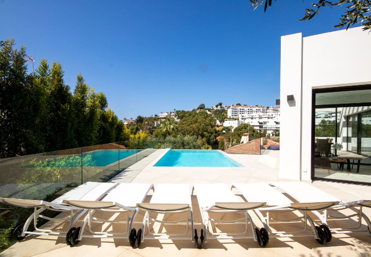 Villa in Mijas Costa - Modern 3 Bed Villa with Private Pool near La Cala 