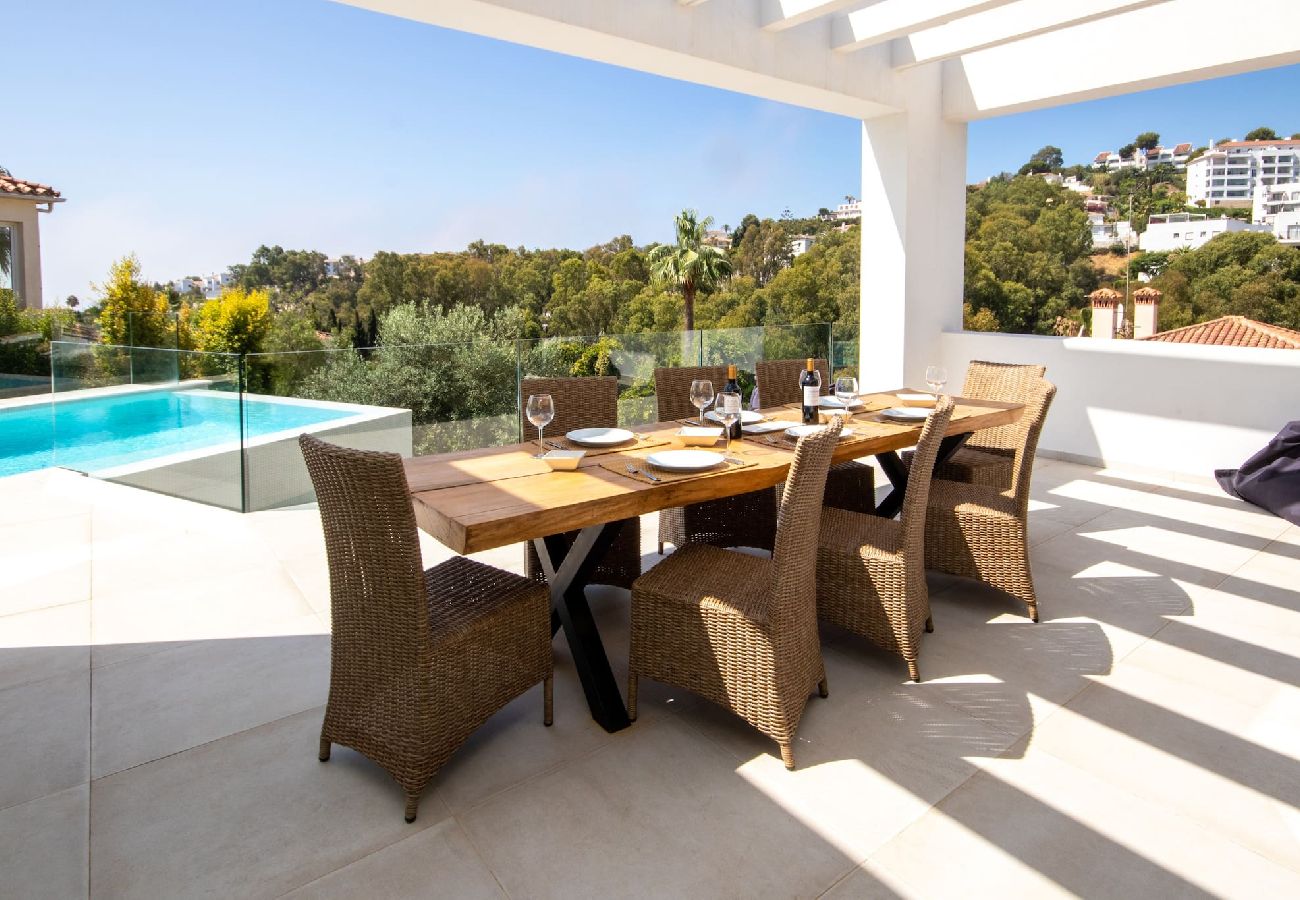 Villa in Mijas Costa - Modern 3 Bed Villa with Private Pool near La Cala 