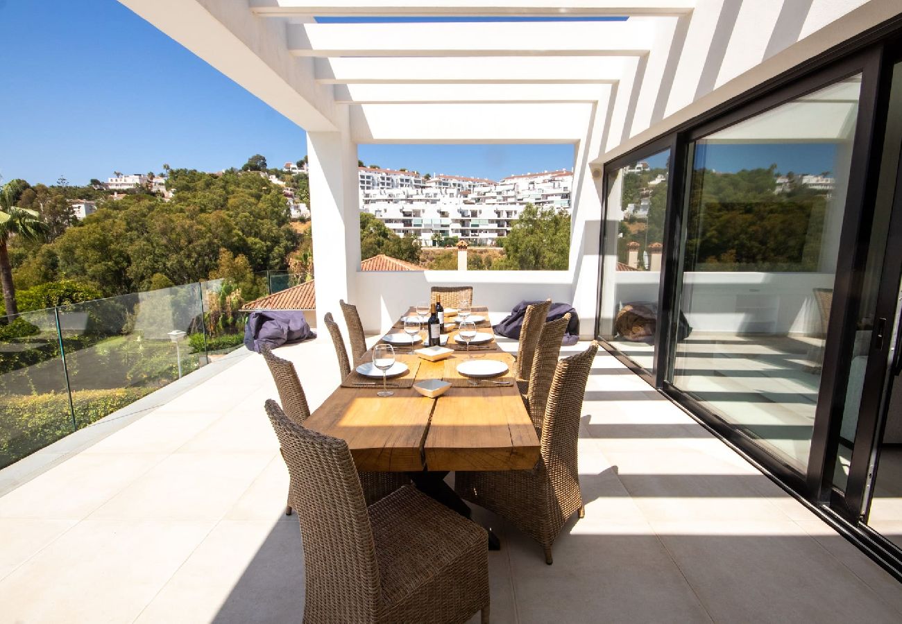 Villa in Mijas Costa - Modern 3 Bed Villa with Private Pool near La Cala 