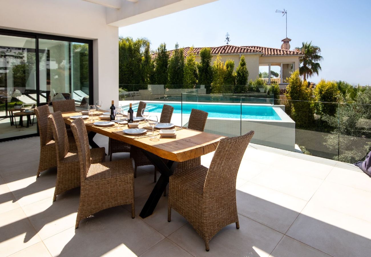 Villa in Mijas Costa - Modern 3 Bed Villa with Private Pool near La Cala 