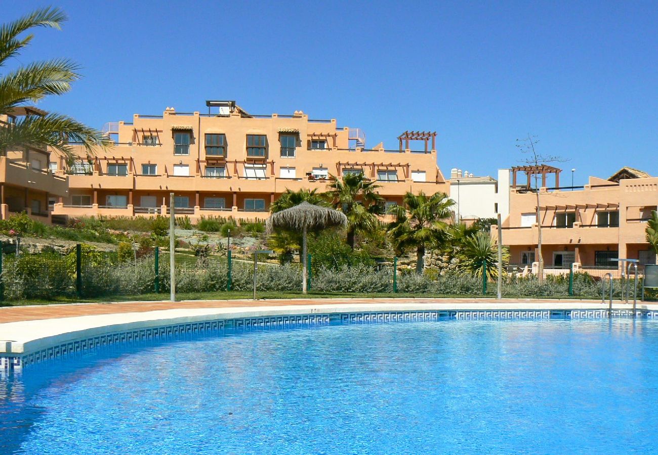 Apartment in Casares - Penthouse with Roof Terrace, BBQ and Sea Views 