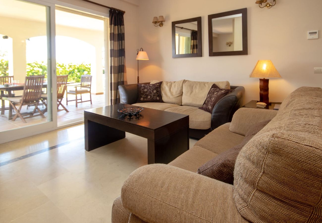 Apartment in Marbella - Luxury ground floor apt, Ocean Pino Golf, Cabopino 