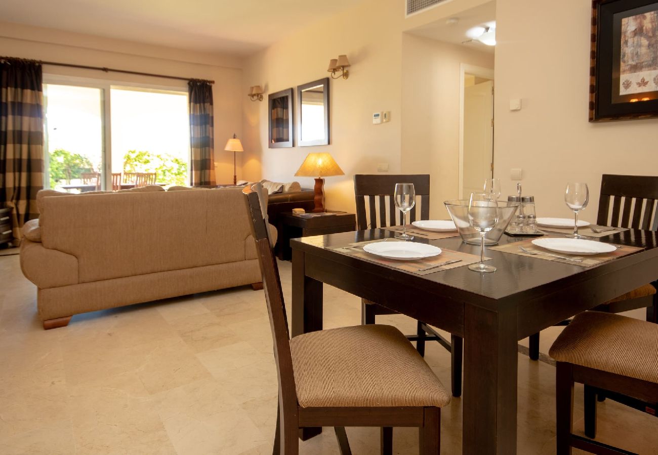 Apartment in Marbella - Luxury ground floor apt, Ocean Pino Golf, Cabopino 