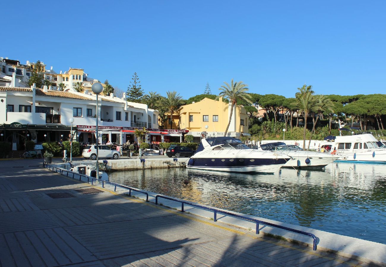 Apartment in Marbella - Luxury ground floor apt, Ocean Pino Golf, Cabopino 