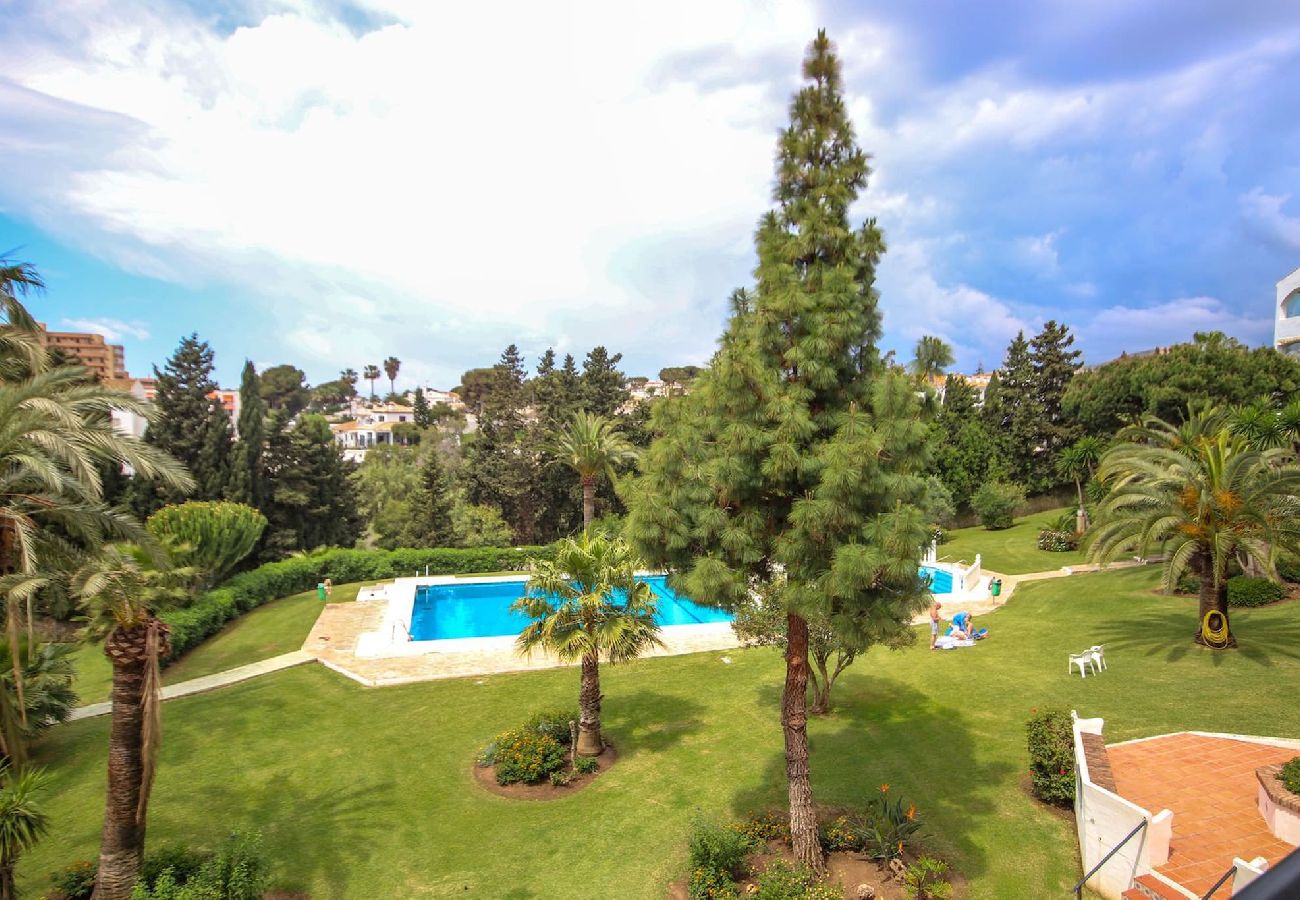 Apartment in Mijas Costa - Riviera del Sol, walking distance to the beach 