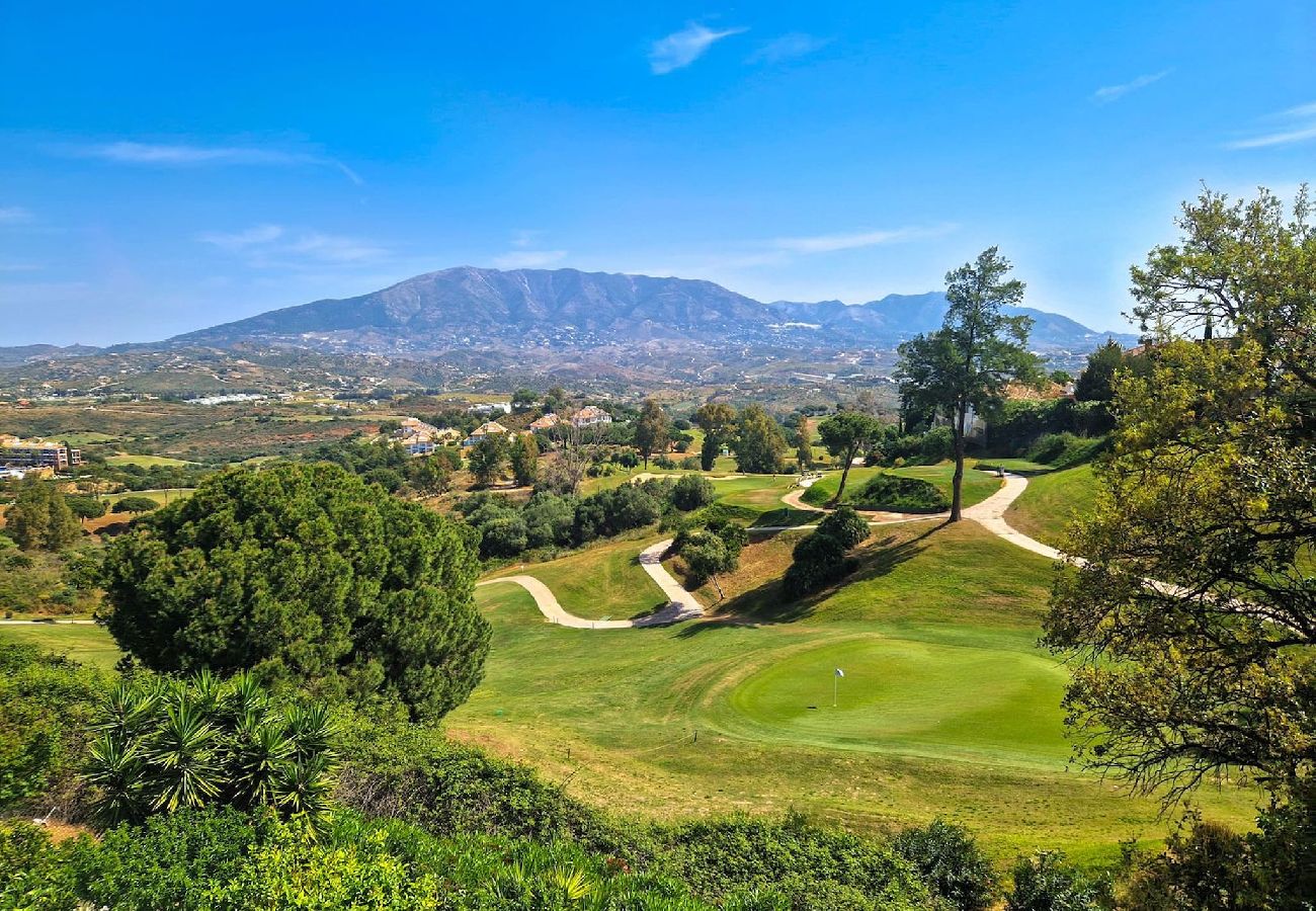 Villa in La Cala de Mijas - Villa with private pool near La Cala Golf Resort 