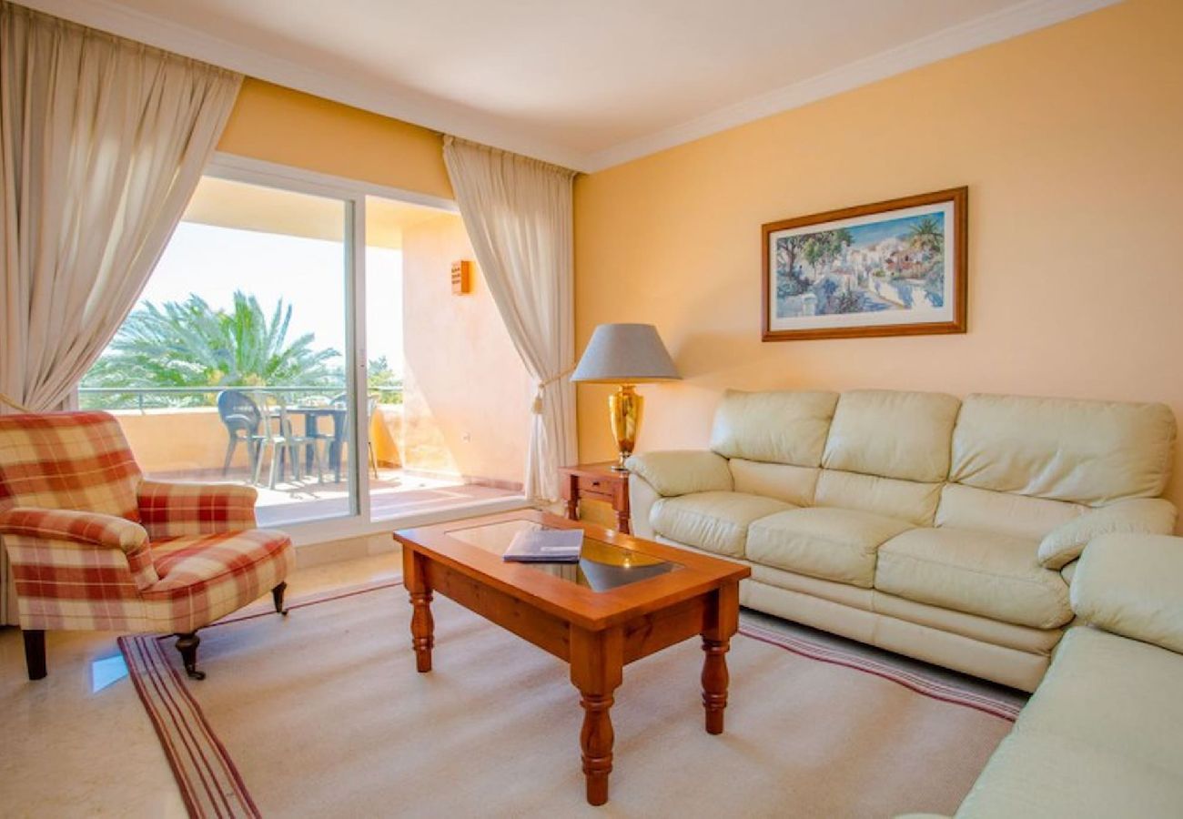 Apartment in Marbella - 2 Bedroom Penthouse Apartment 