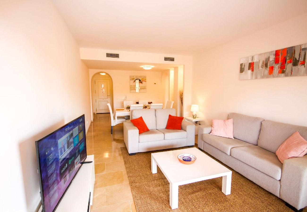 Apartment in Manilva - Spacious 3 bed apt near Duquesa Golf and Port 