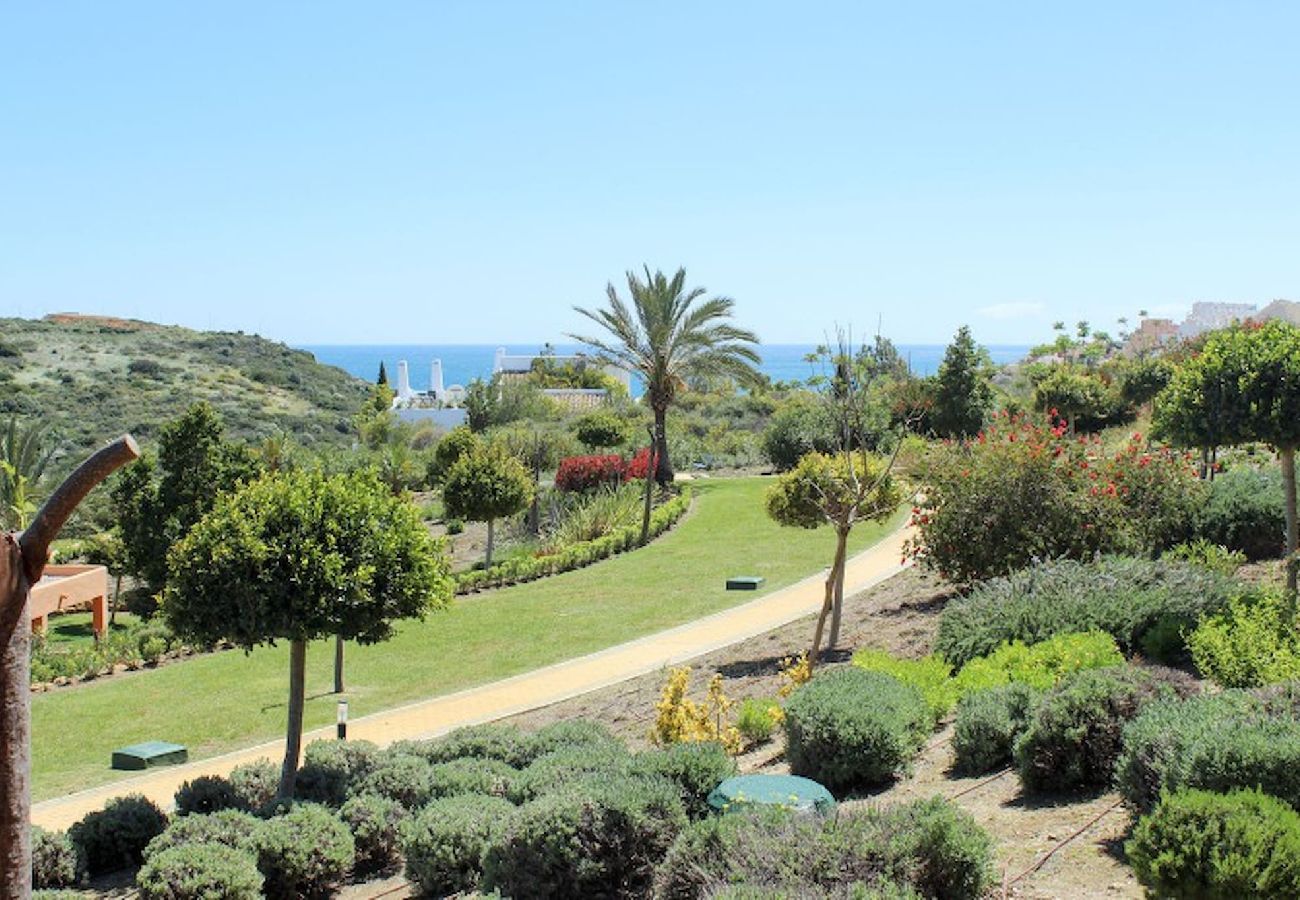 Apartment in Casares - Three Bedroom Apartment in Casares Estepona 