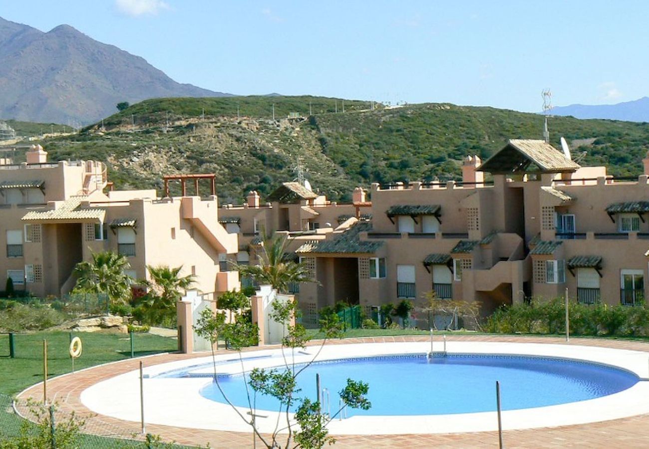 Apartment in Casares - Three Bedroom Apartment in Casares Estepona 