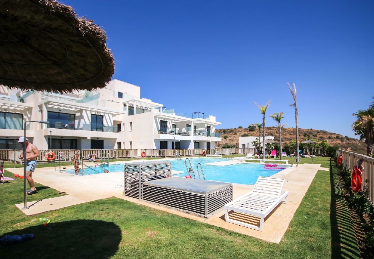 Apartment in La Cala de Mijas - Modern 2 Bed Apartment in Casa Banderas La Cala 