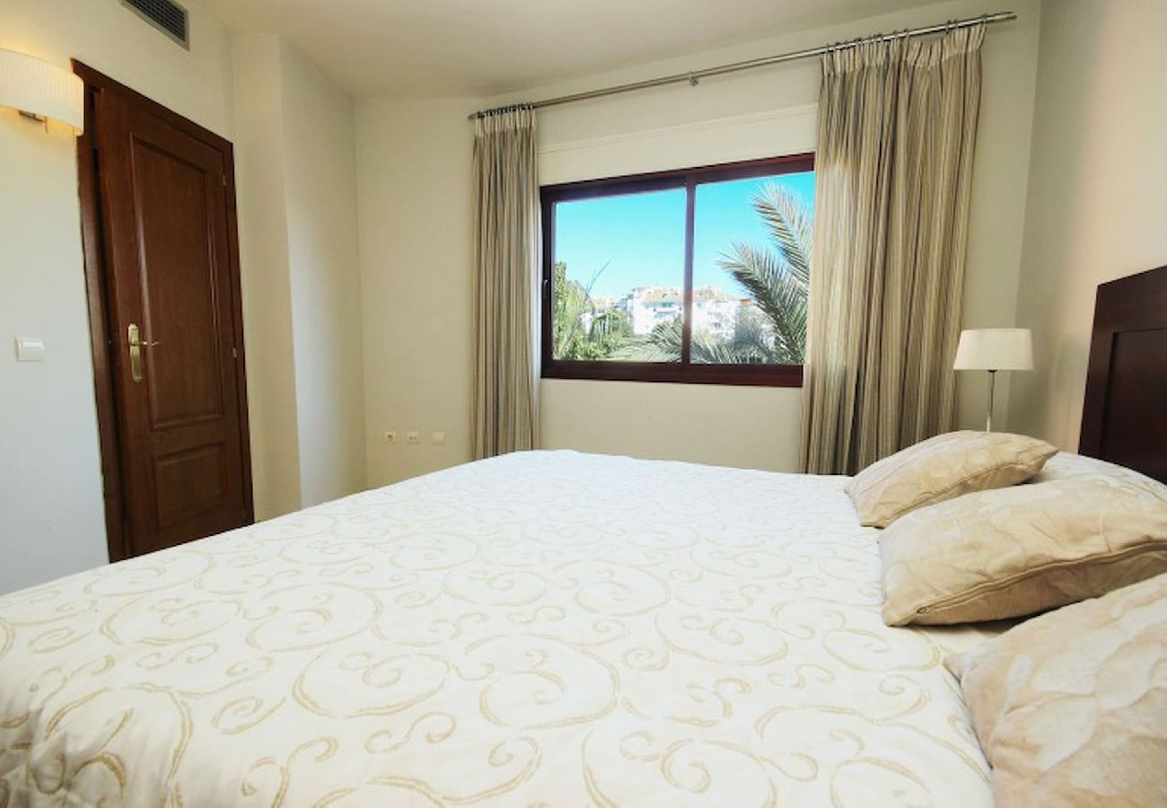 Apartment in Marbella - 4 bedroom duplex apartment 