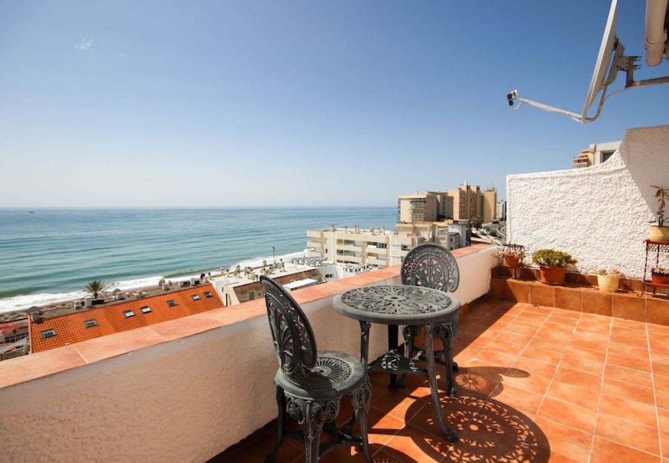 Townhouse in Fuengirola - 2 Bedroom Holiday Rental Townhouse 