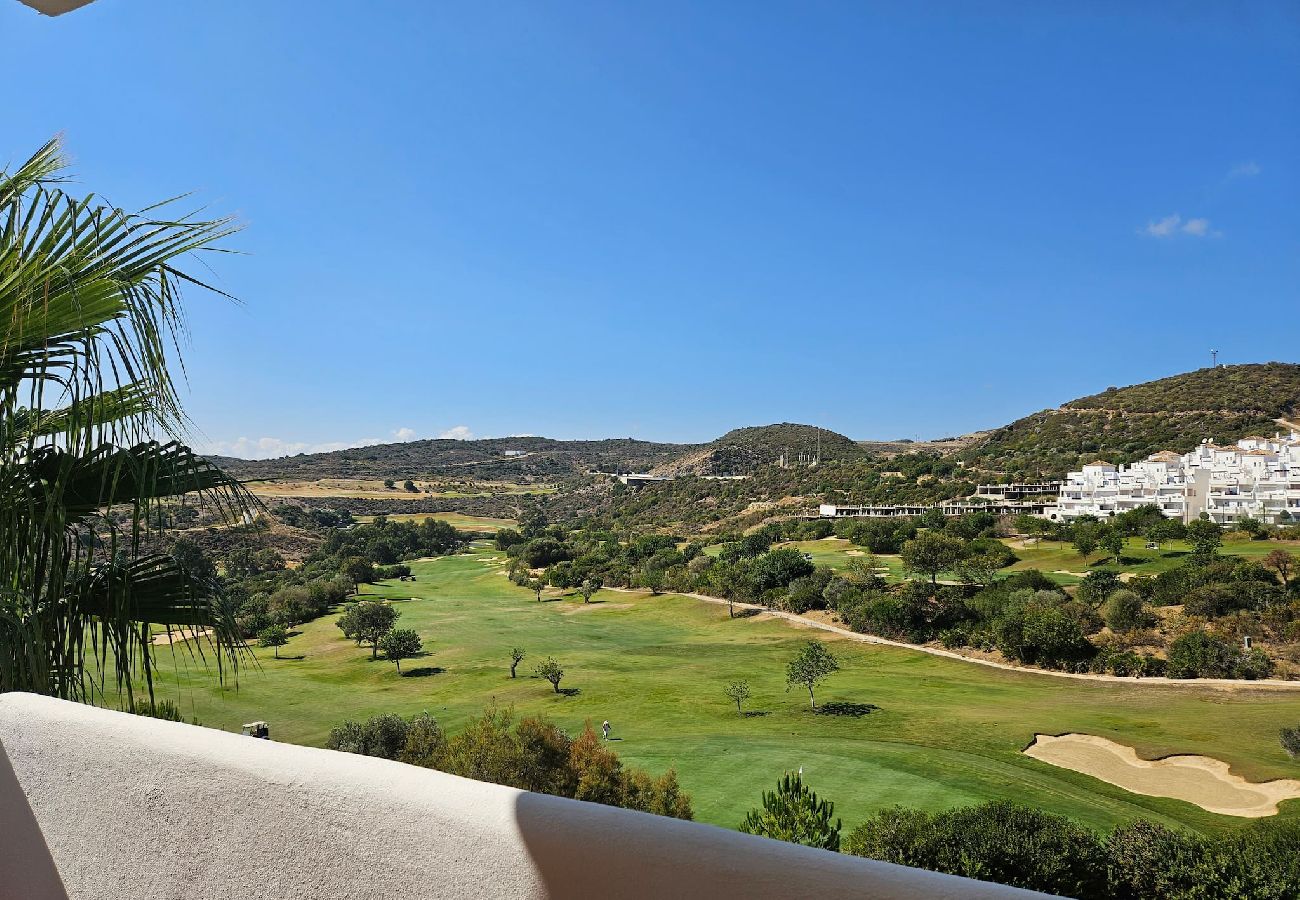 Apartment in Estepona - Apt with views over Valle Romano Golf Estepona 