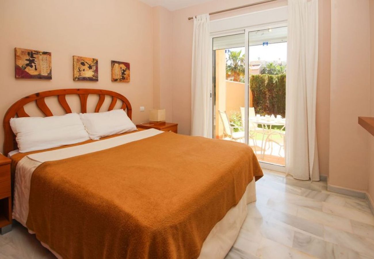 Apartment in Mijas Costa - 2 bedroom apartment in Club la Costa Mijas Costa 