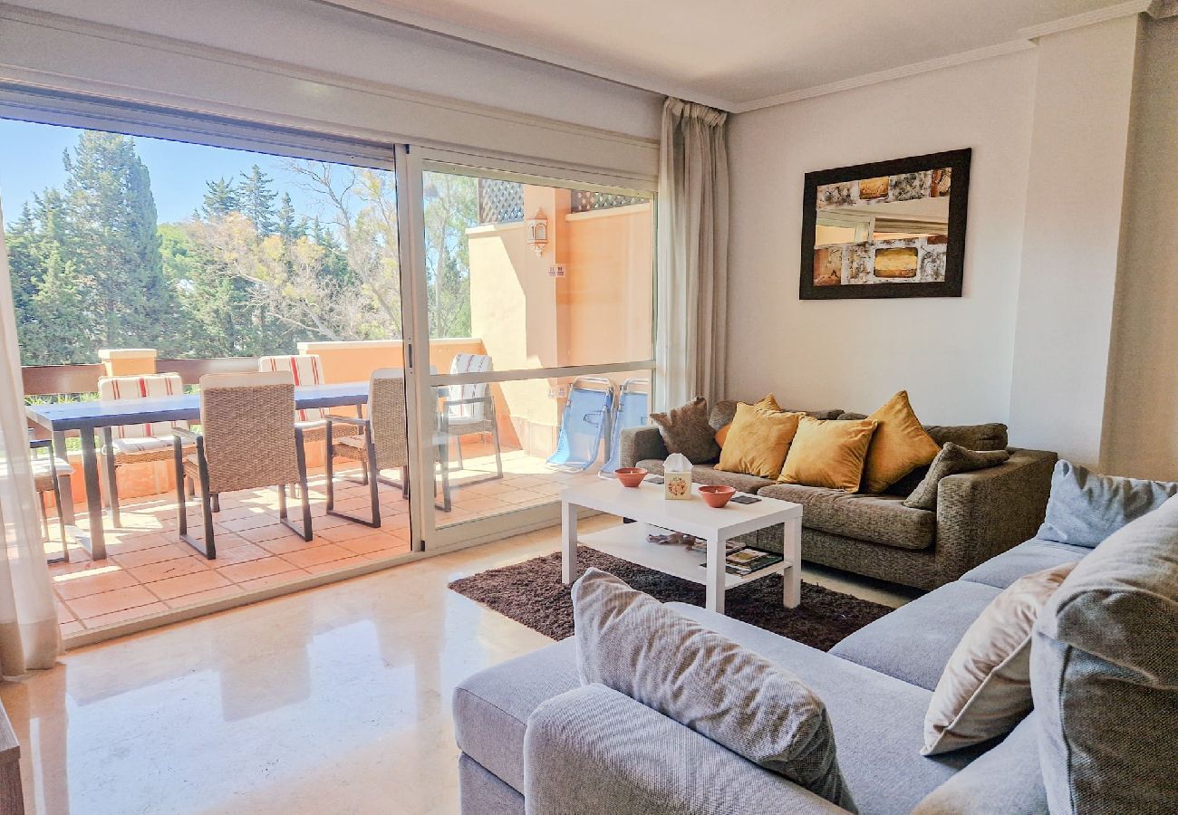 Apartment in Marbella - Three bedroom apartment in Las Chapas, Marbella. 