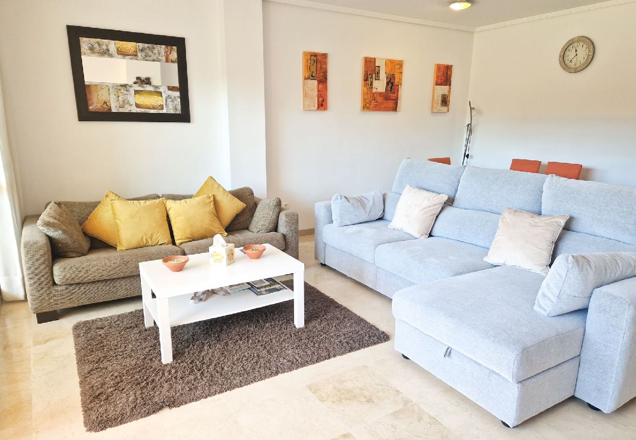 Apartment in Marbella - Three bedroom apartment in Las Chapas, Marbella. 