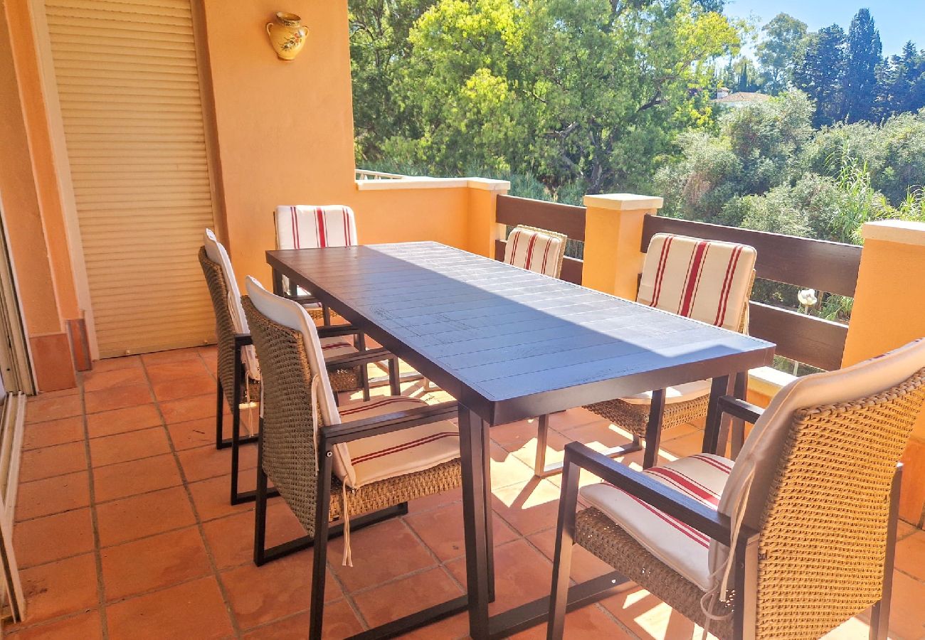 Apartment in Marbella - Three bedroom apartment in Las Chapas, Marbella. 