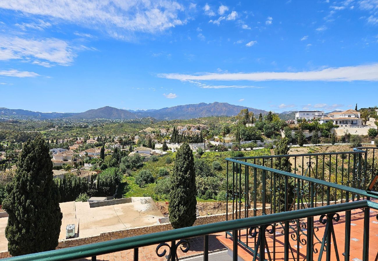 Apartment in Mijas Costa - Two bedroom duplex apartment in Mijas Golf 