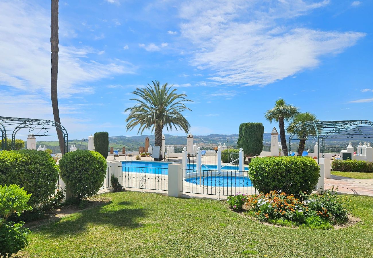 Apartment in Mijas Costa - Two bedroom duplex apartment in Mijas Golf 