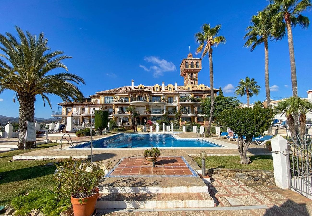 Apartment in Mijas Costa - Two bedroom duplex apartment in Mijas Golf 