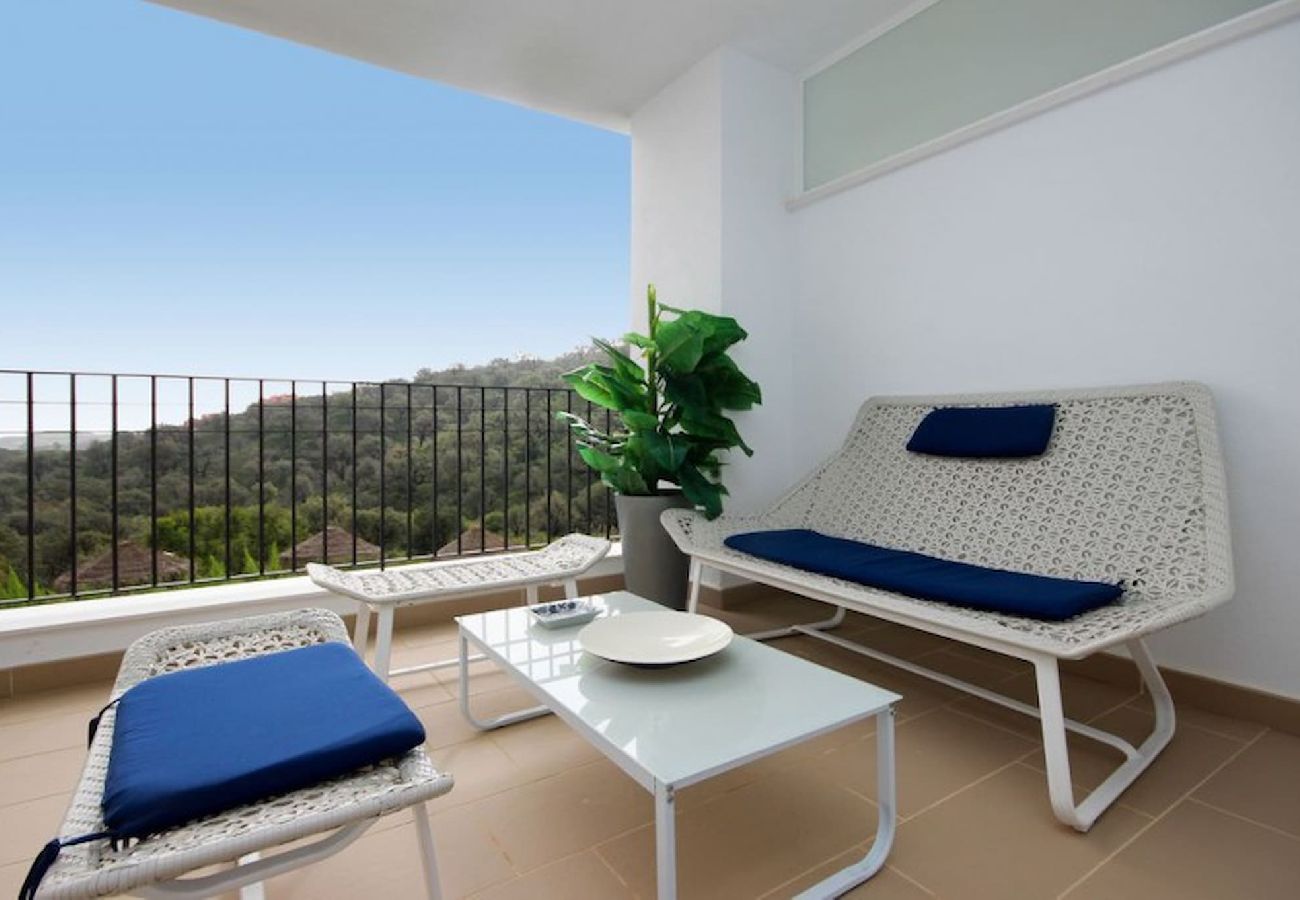 Apartment in Marbella - Enchanting Countryside Apartment with WiFi 