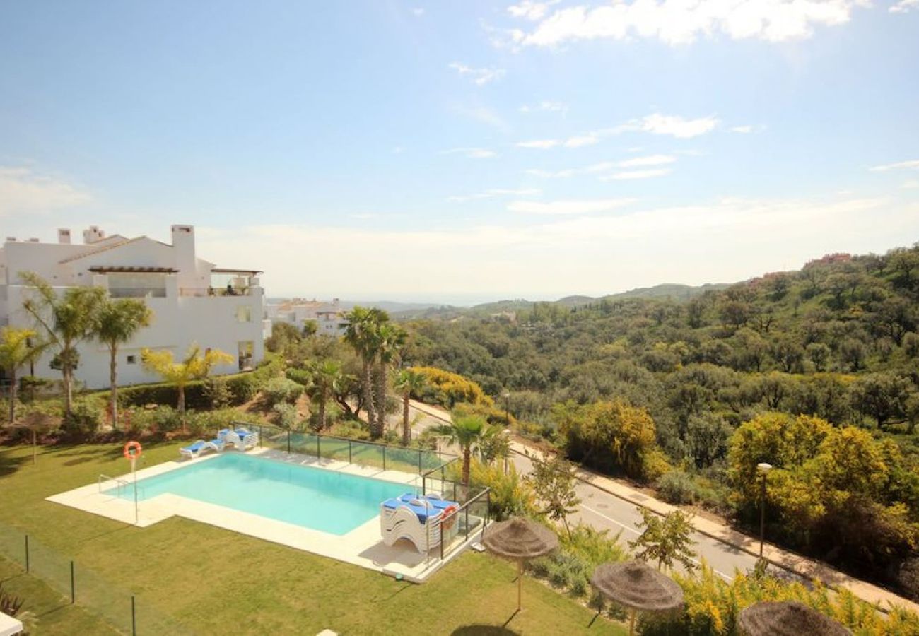 Apartment in Marbella - Enchanting Countryside Apartment with WiFi 