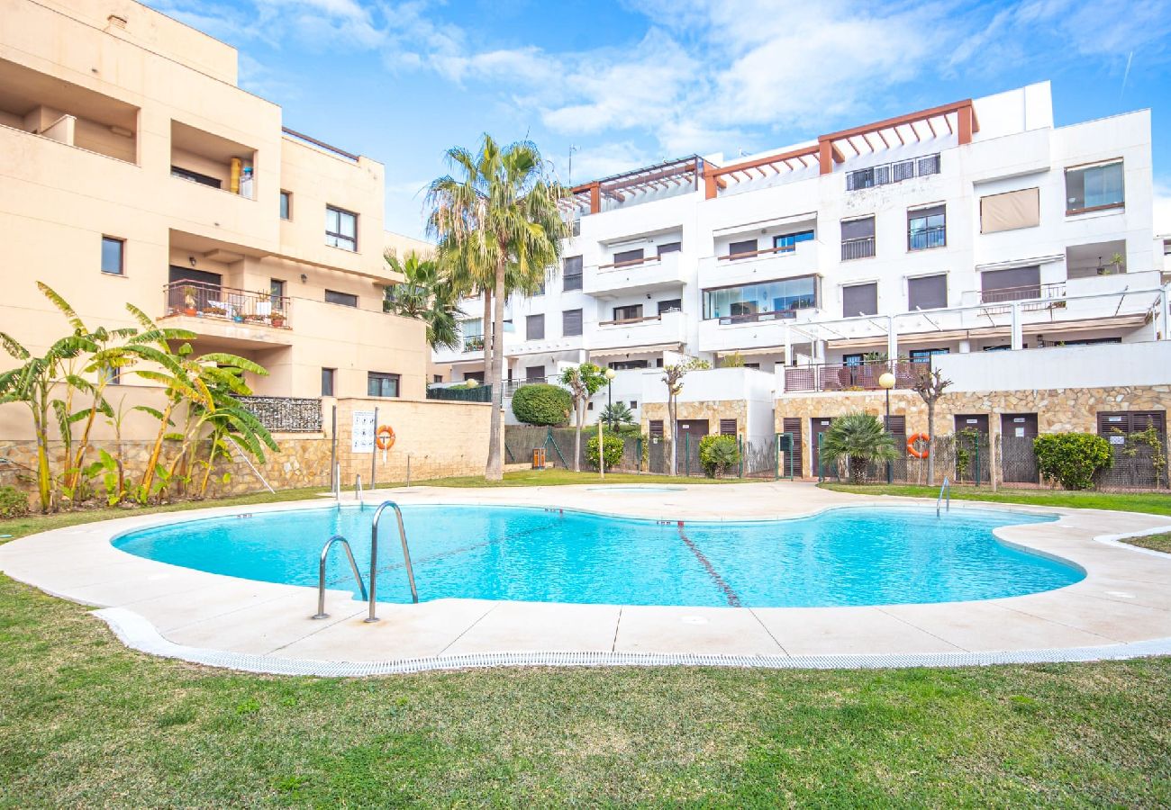 Apartment in La Cala de Mijas - Calablanca walking distance to La Cala and beach 