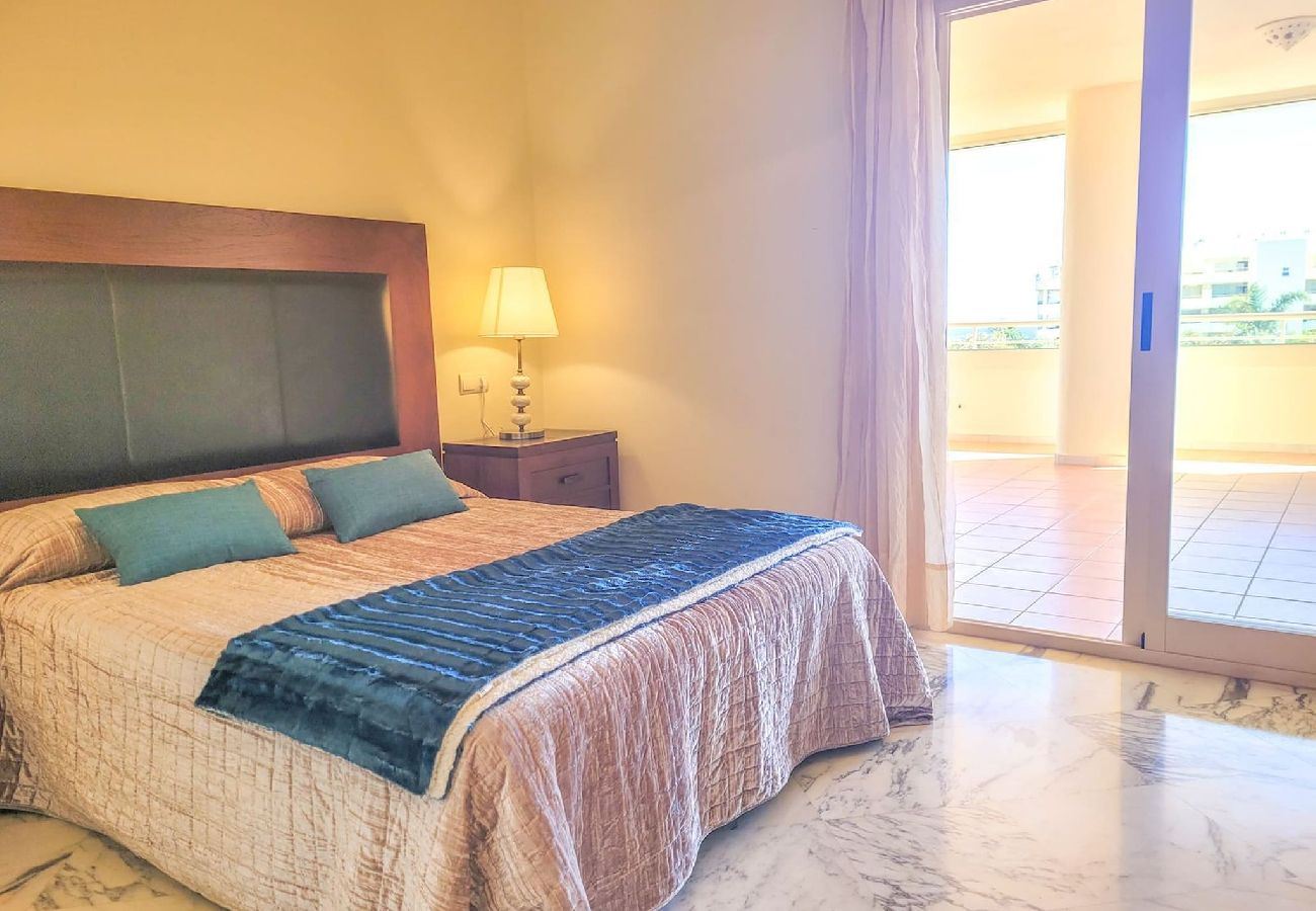 Apartment in Mijas Costa - 2 bed 3rd floor @Miramar del Sol 