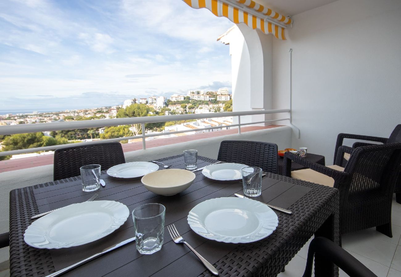 Studio in Mijas Costa - Studio apt, Miraflores with sea and coastal views 