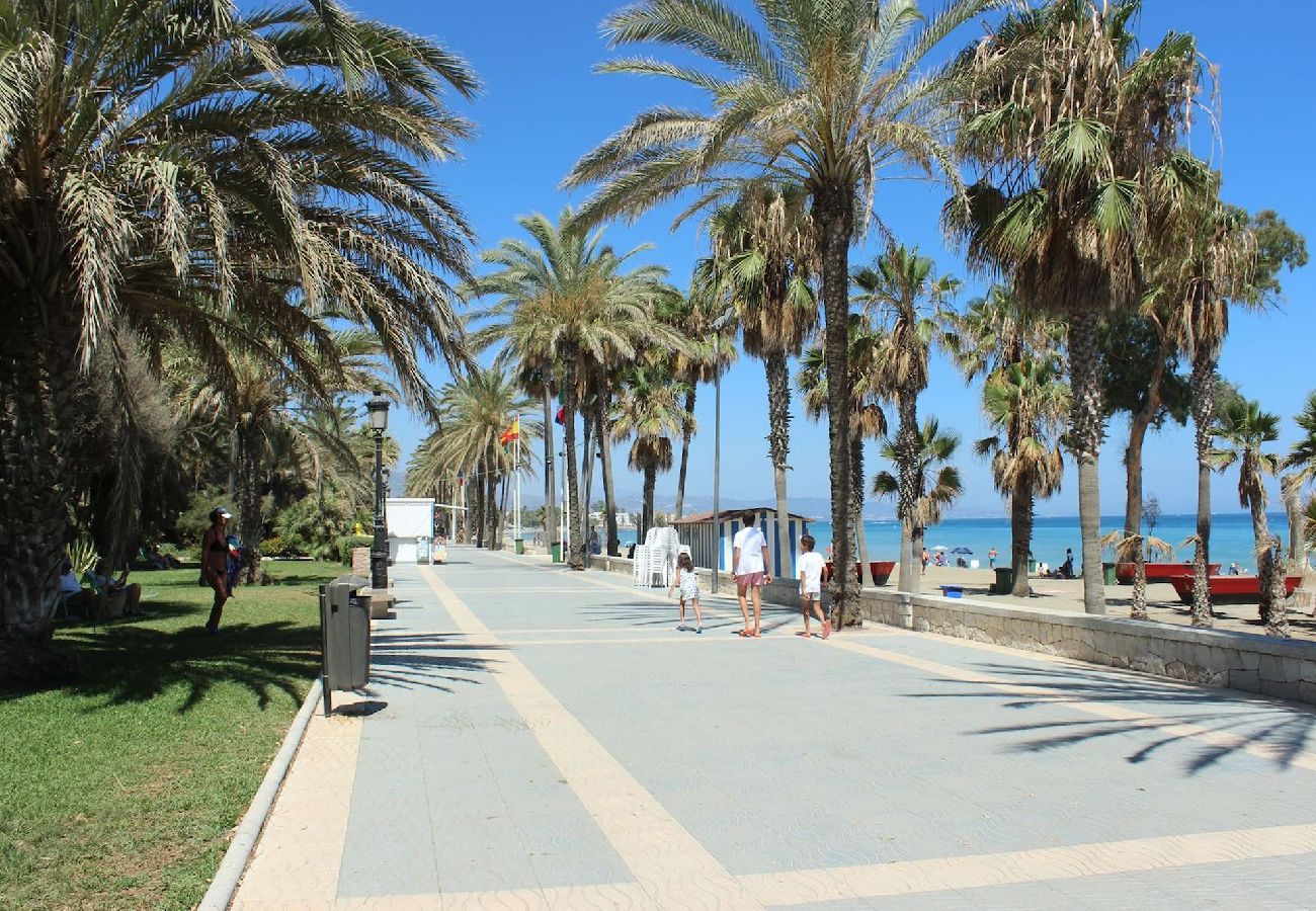 Apartment in Marbella - Luxury beachfront property, San Pedro 