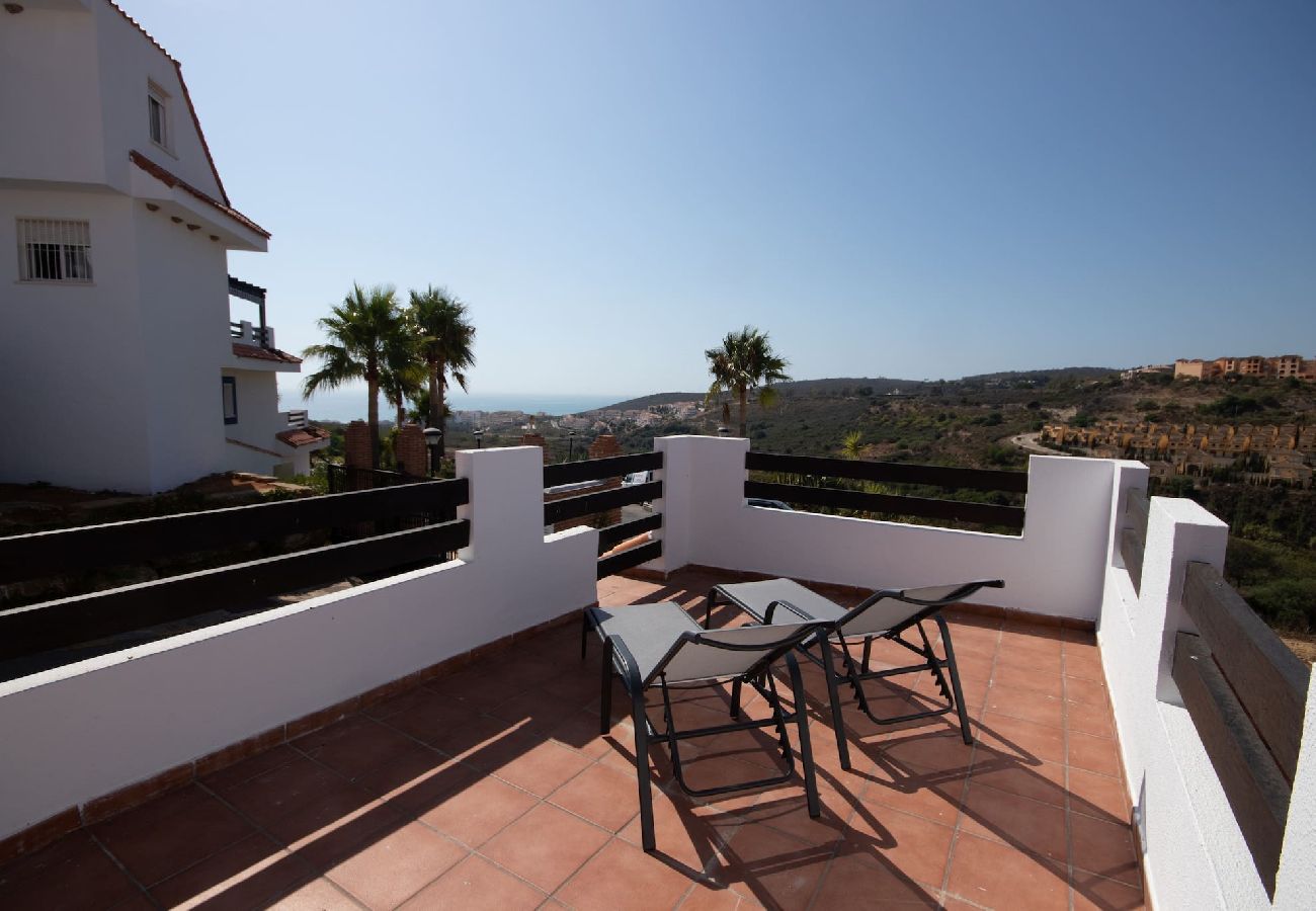 Apartment in Manilva - 3 bed duplex penthouse, Hacienda Guadalupe Duquesa 