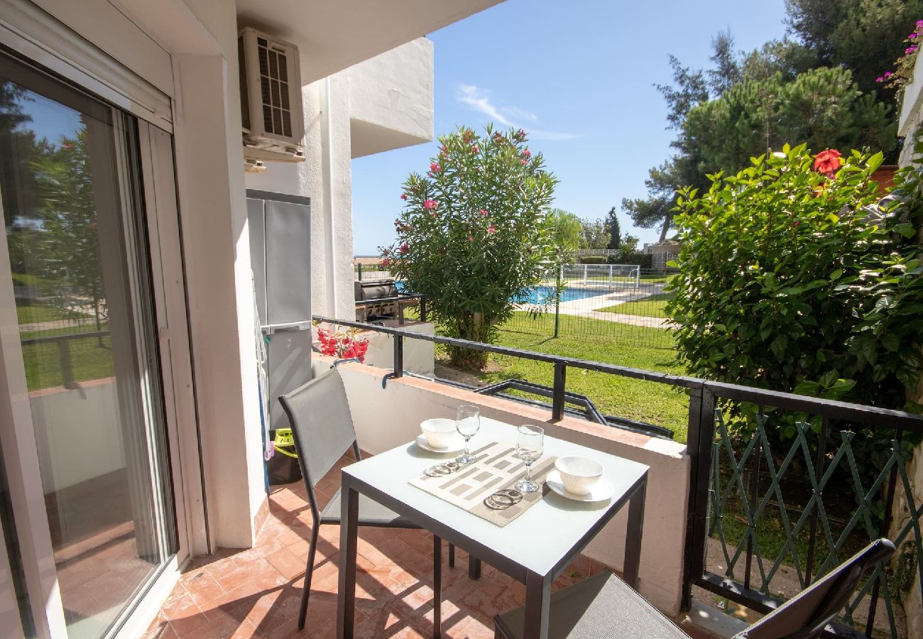 Apartment in Mijas Costa - One Bedroom Apartment Walking Distance to Beach 