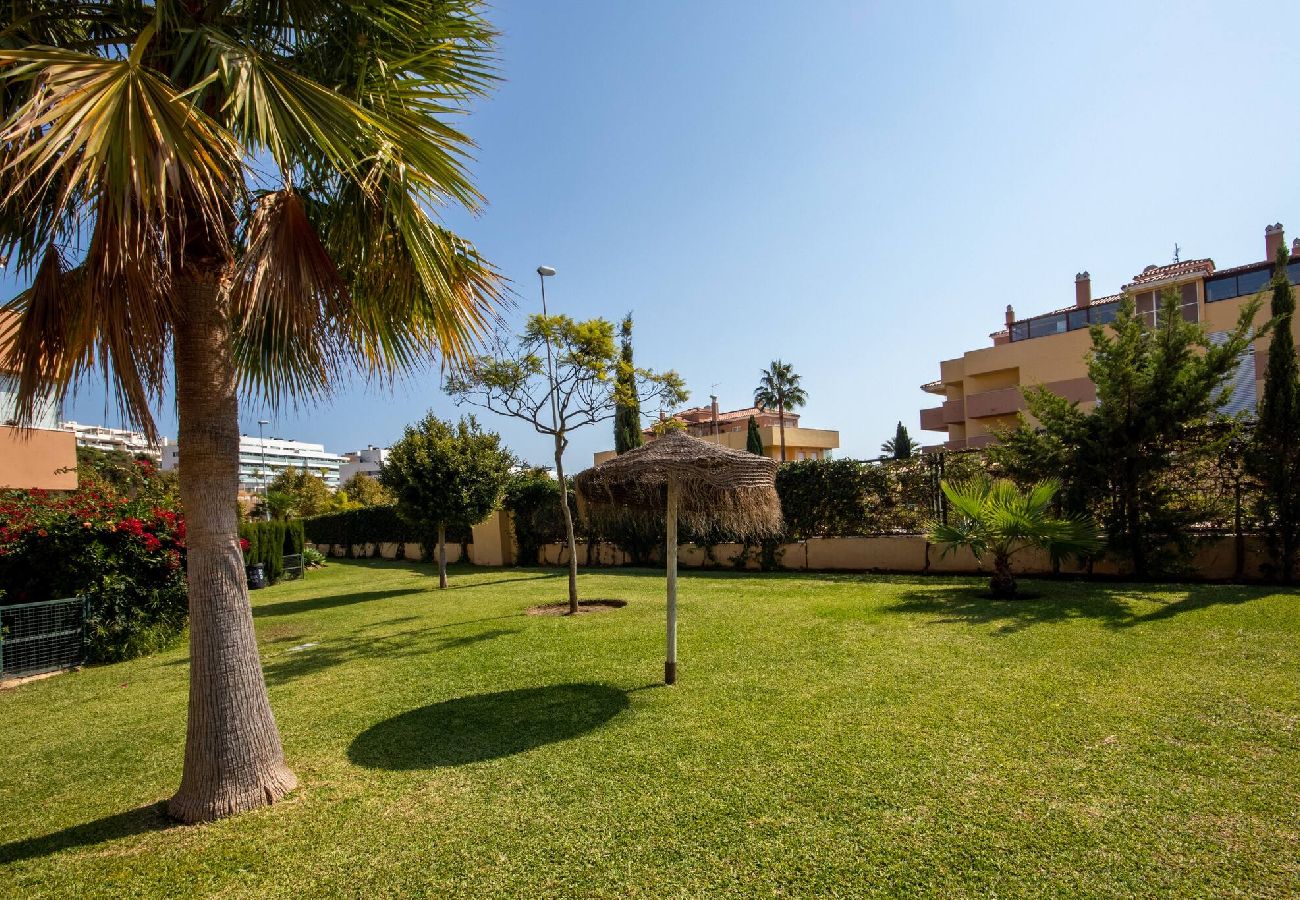 Apartment in Mijas Costa - 2 Bedroom Ground Floor Apartment in Los Prados, La Cala de Mijas close to La Noria golf